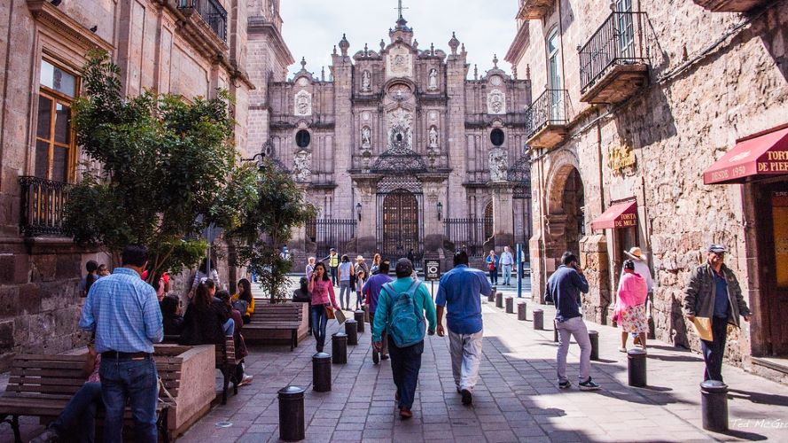 Mexican women dating