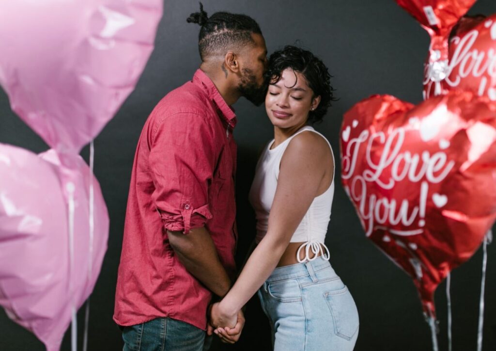 Do Latinas like black men