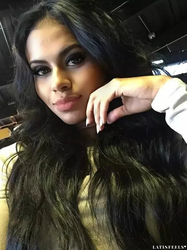 Valentina Profile image 1