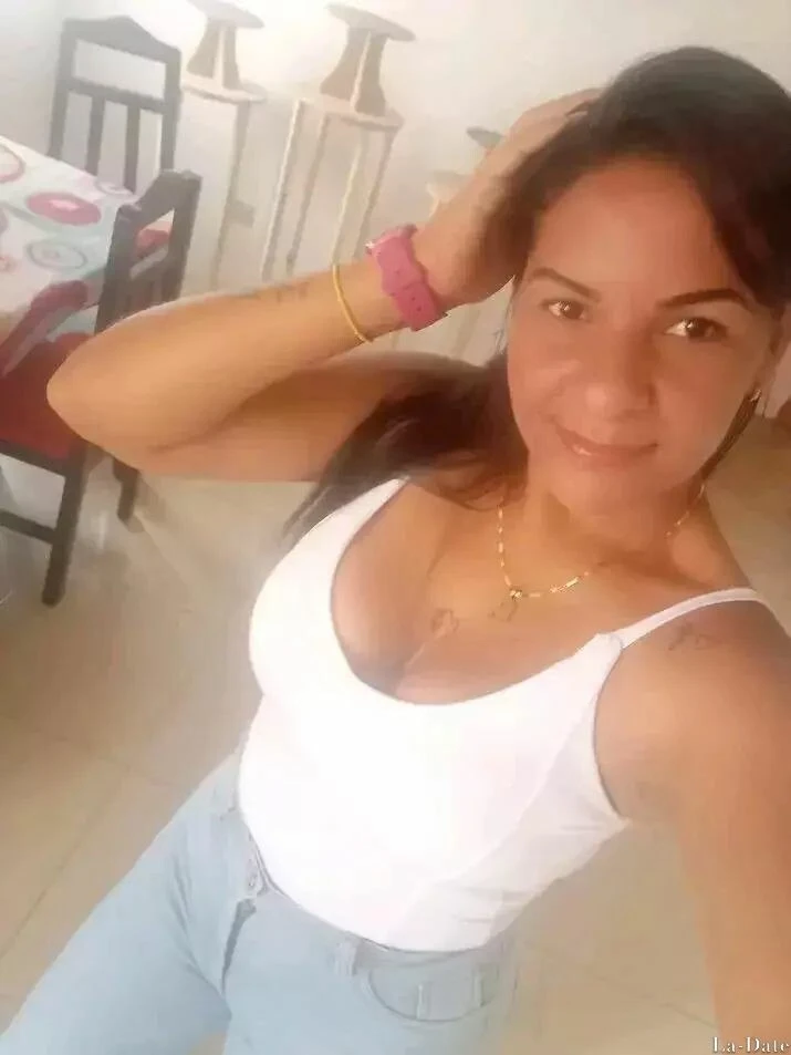 Yersi Profile image 3