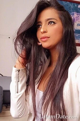 Diana Marcela Profile image 1