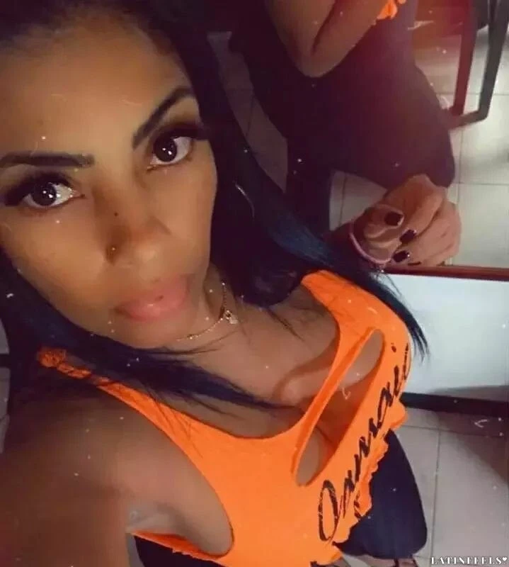 Camila Profile image 3