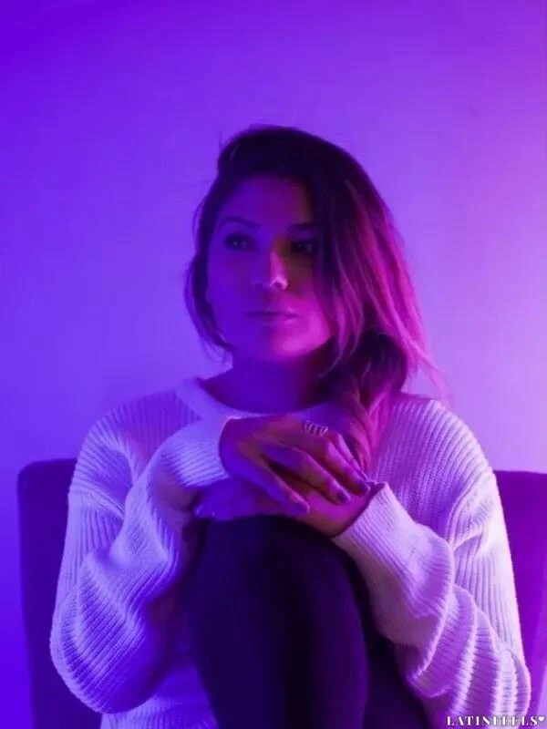 Yelania Profile image 4