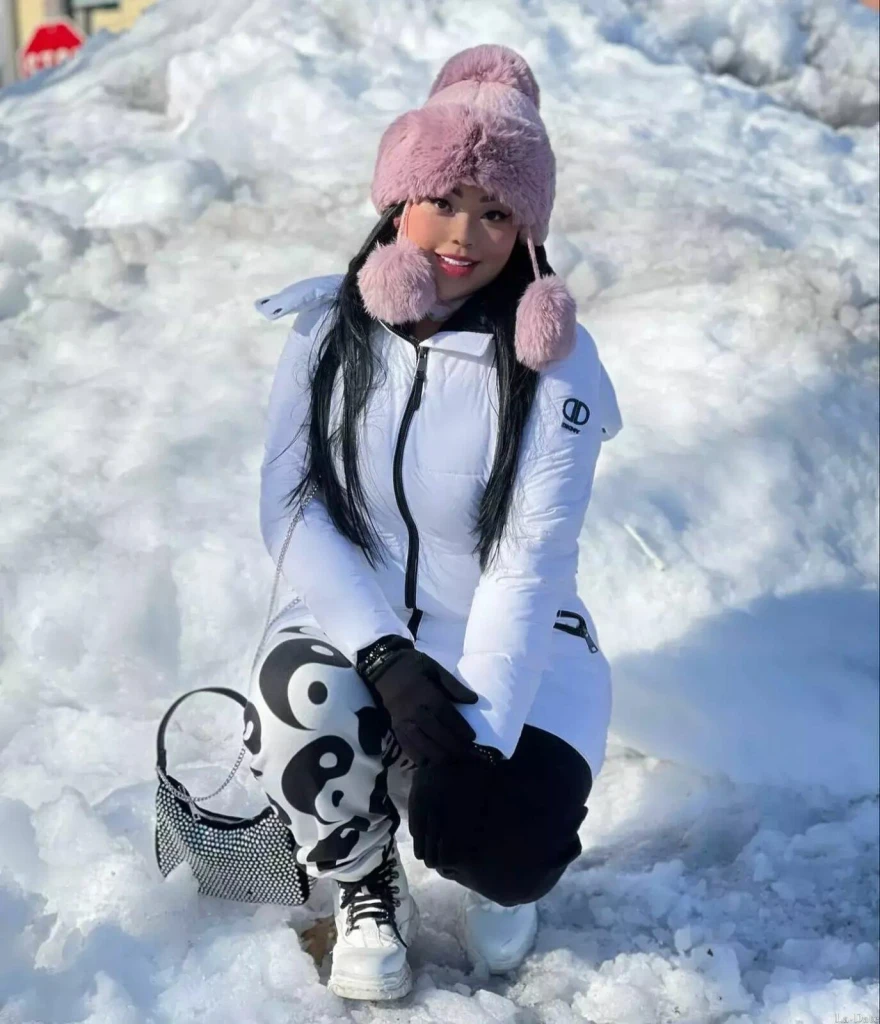 Diana Marcela Profile image 3