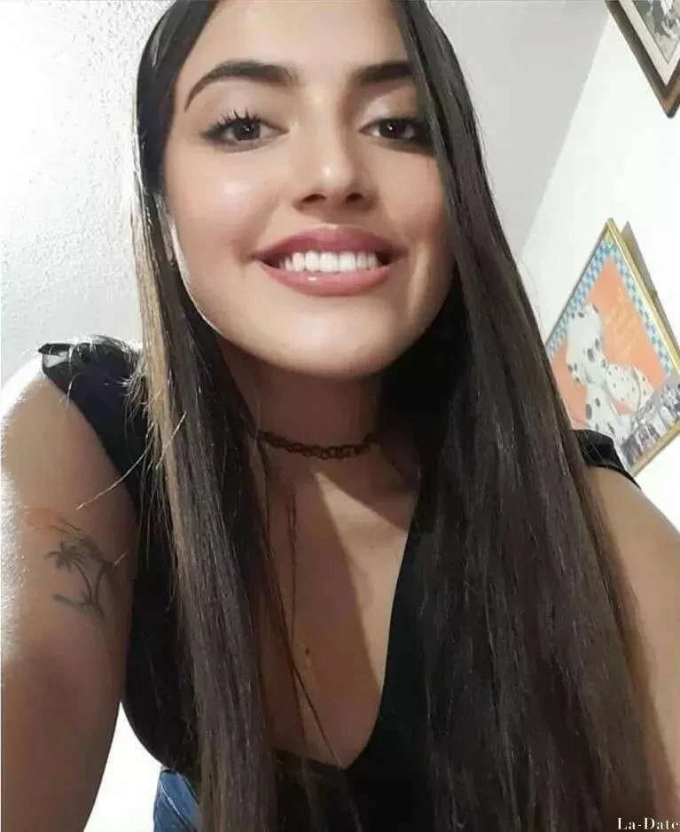 Fernanda Profile image 2