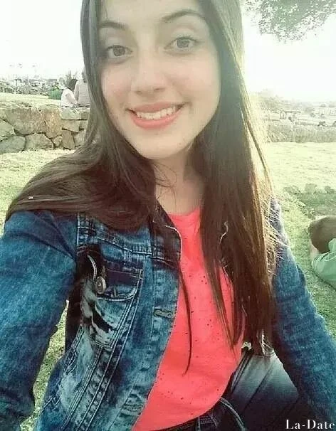 Fernanda Profile image 4