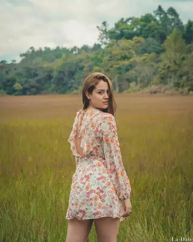 Sandra Profile image 2