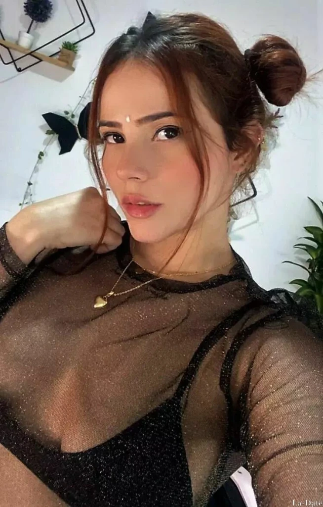 Daniela Profile image 1