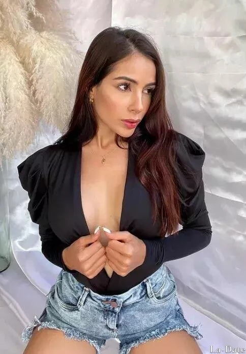 Diana Profile image 1