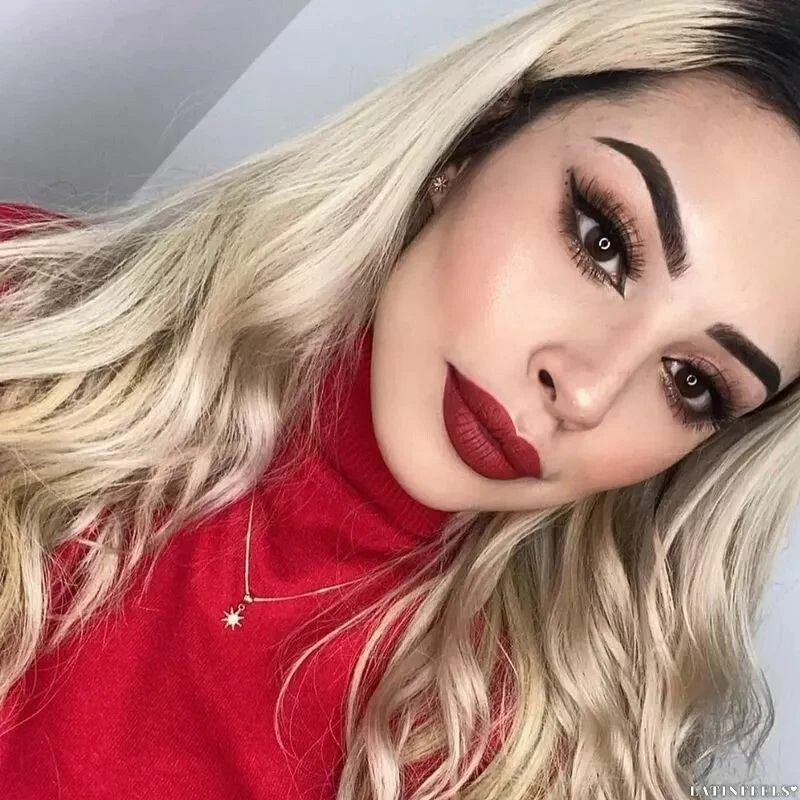 Laura Profile image 3