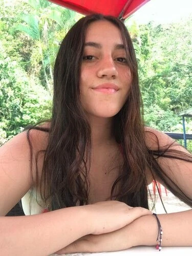 Arleti Profile image 2