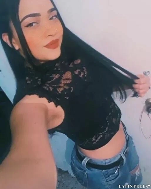 Andrea Profile image 2