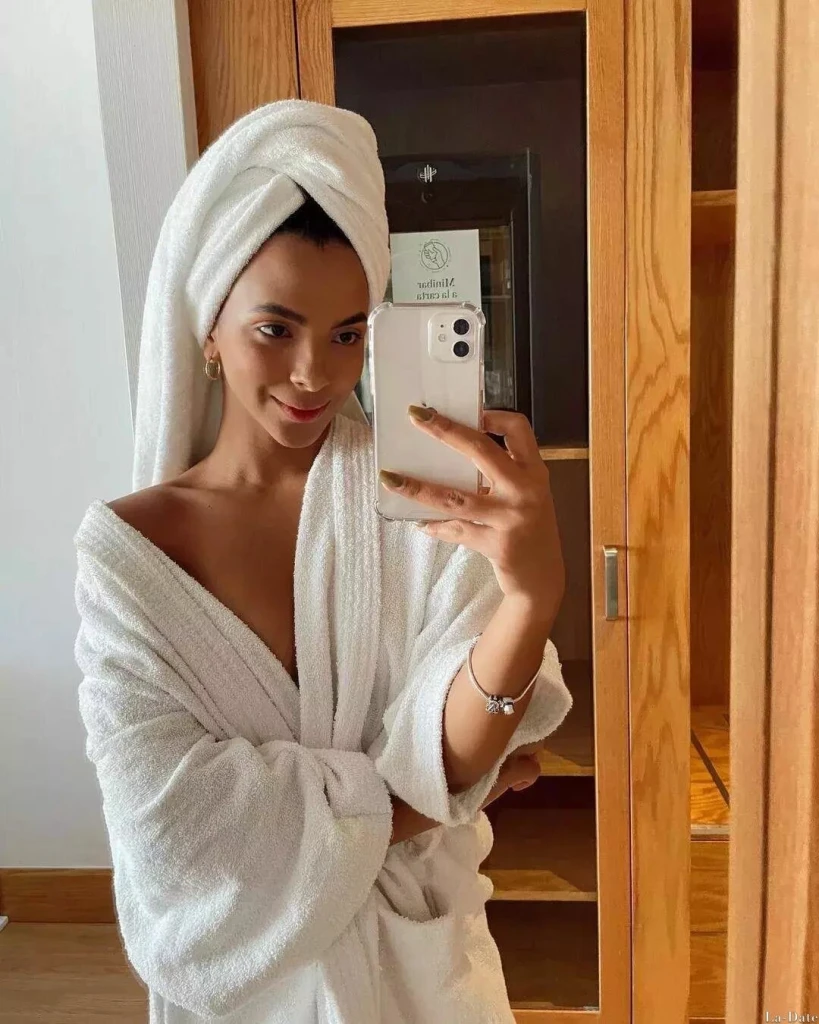 Valentina Profile image 3