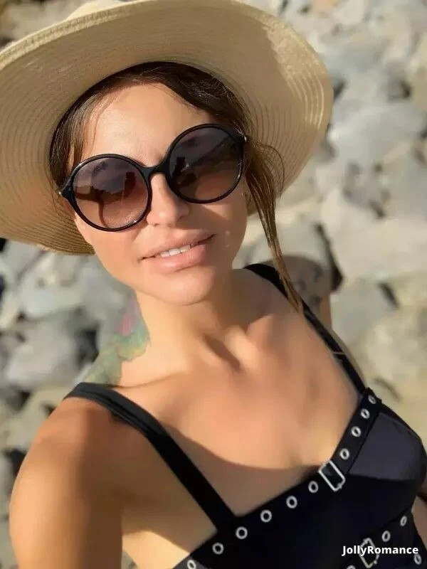 Nataliya Profile image 2